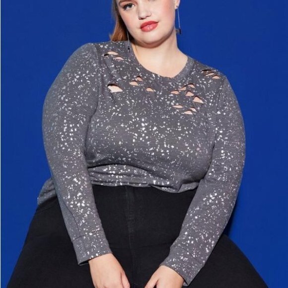 🆕 NWT Women’s torrid 1 LoveSick Super Soft Slub Distressed Tee 14 16 - Picture 1 of 13